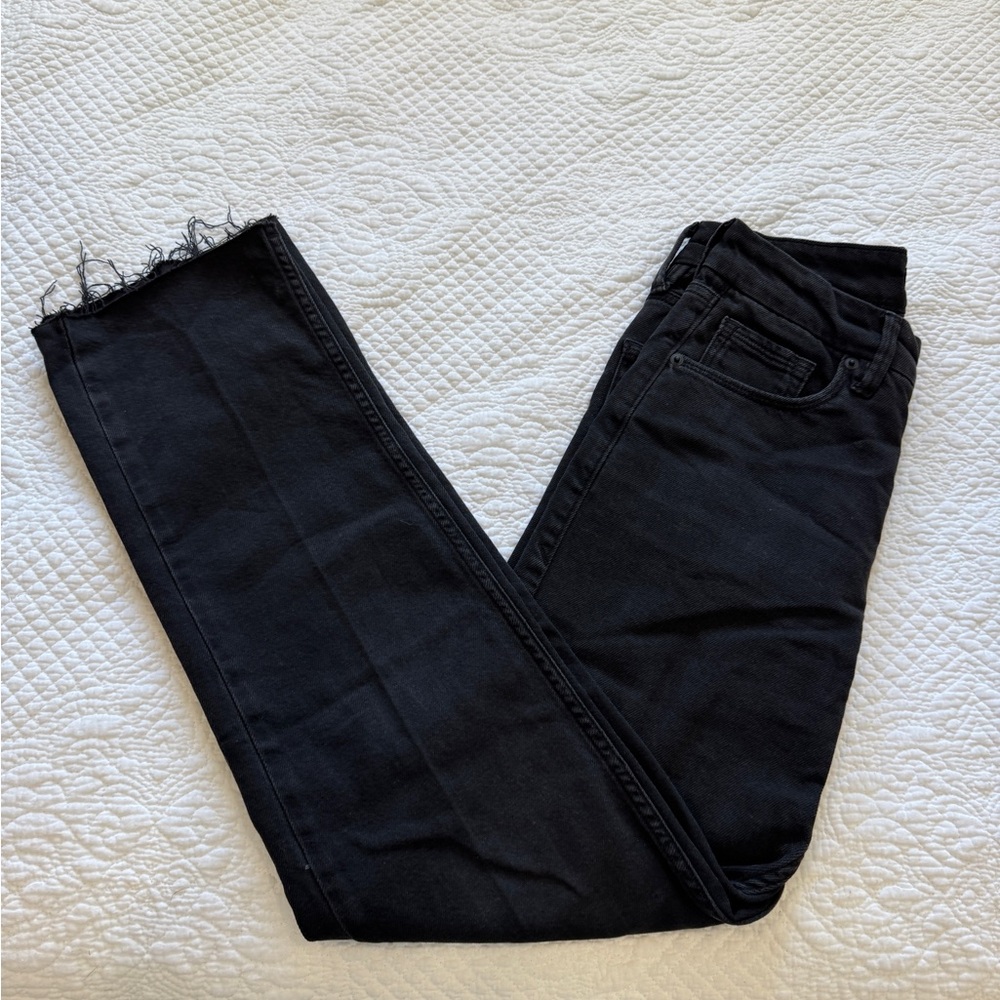Good American Charcoal Straight Ankle Jeans